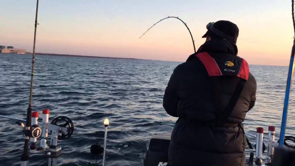 lake michigan salmon fishing