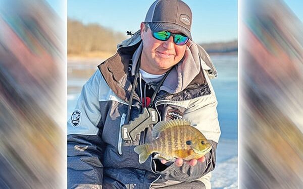 Minnesota’s Pro Fishing Tip of the Week: Try shallow points for early-winter success